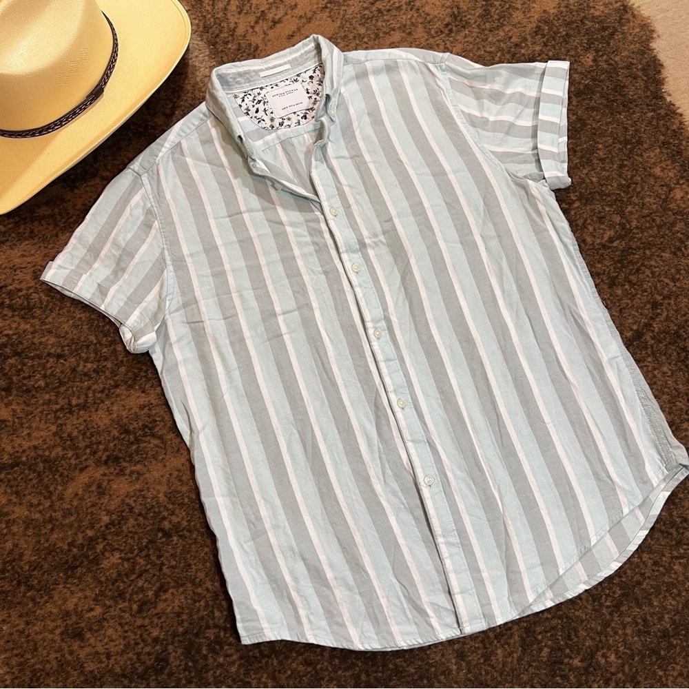 Men's Striped Short Sleeve Shirt - Light Blue